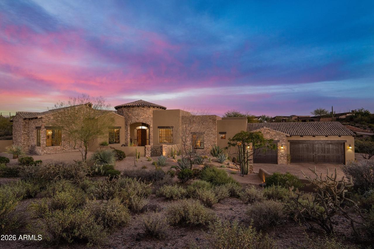 8933 E Covey Tr., Scottsdale, AZ 85262