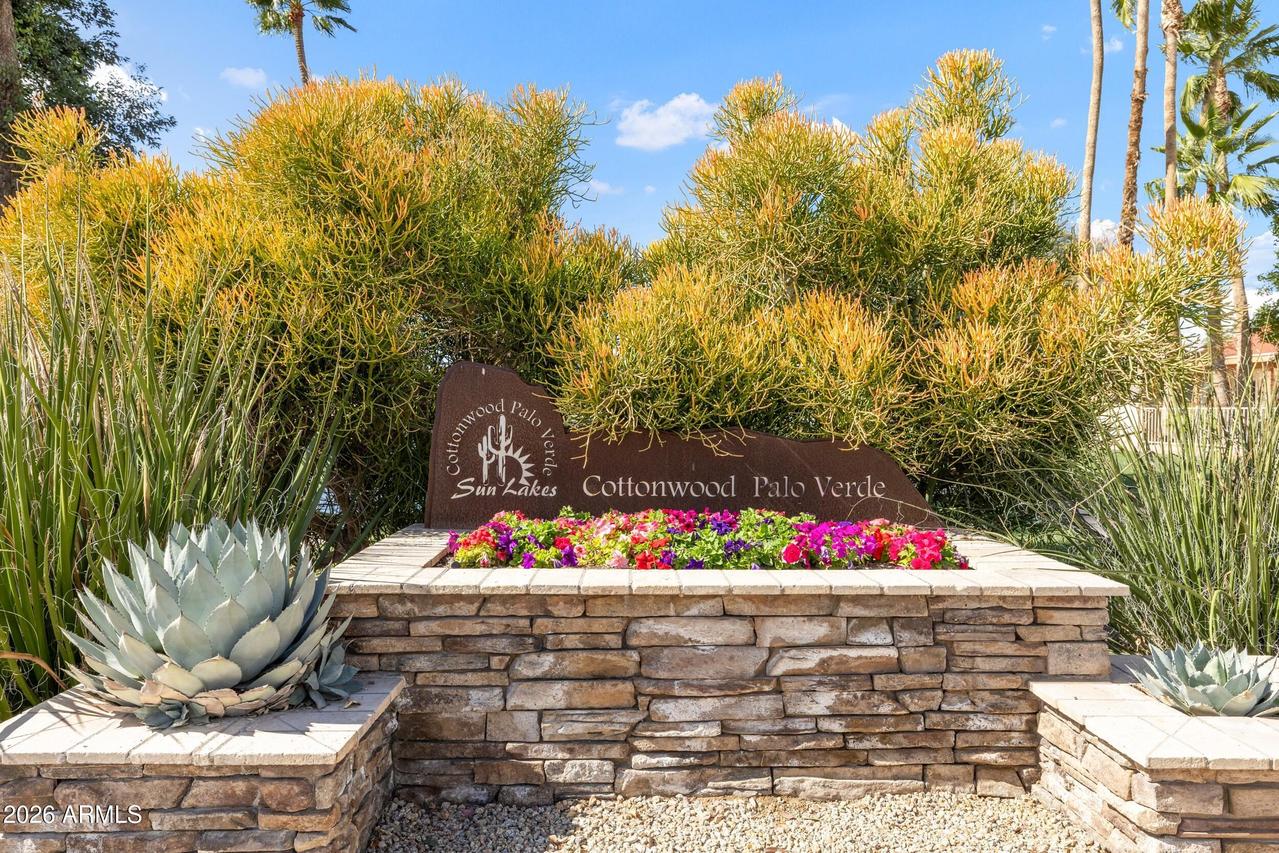 26409 S Saddletree Dr., Sun Lakes, AZ 85248