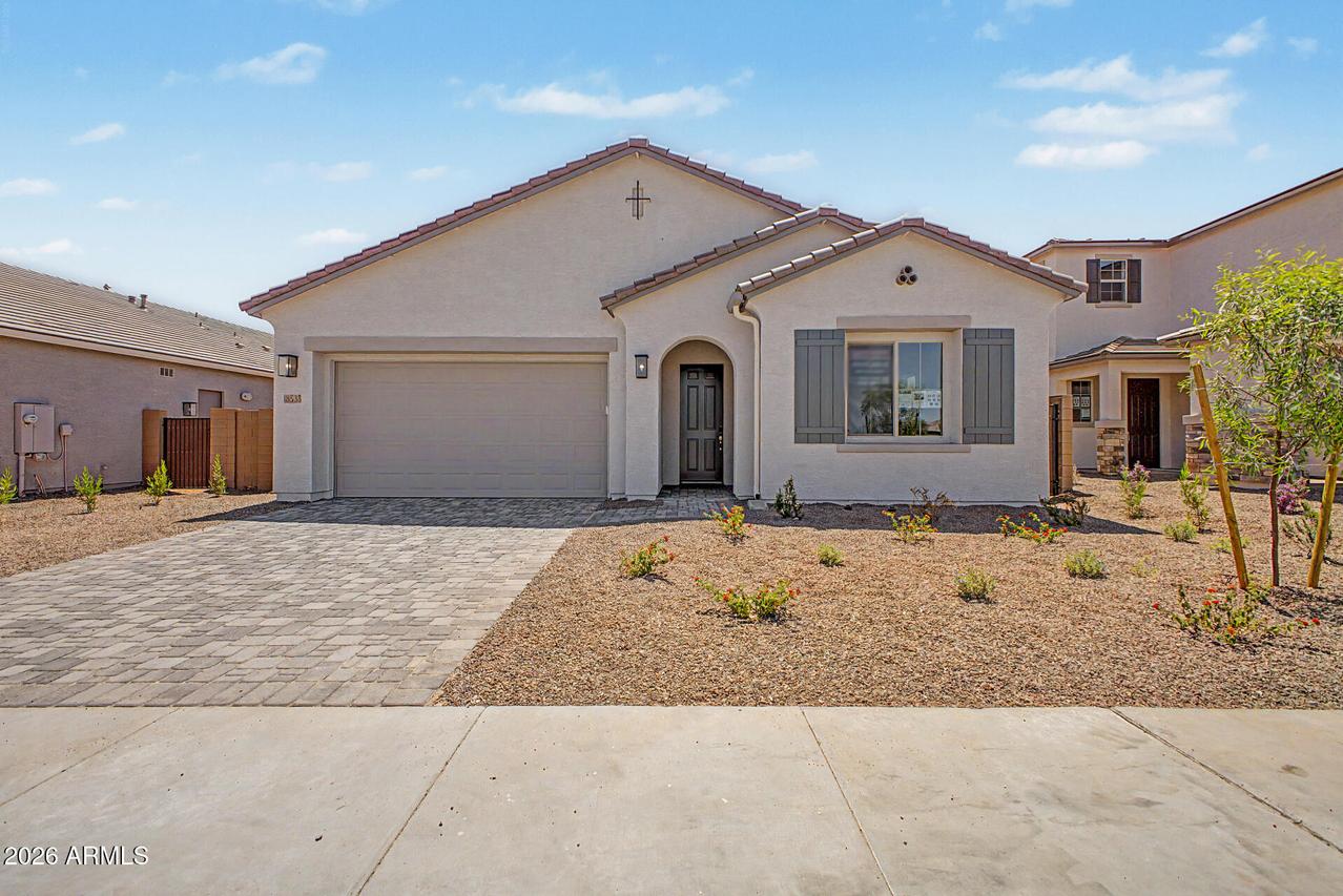 18535 W Laurie Ln., Waddell, AZ 85355