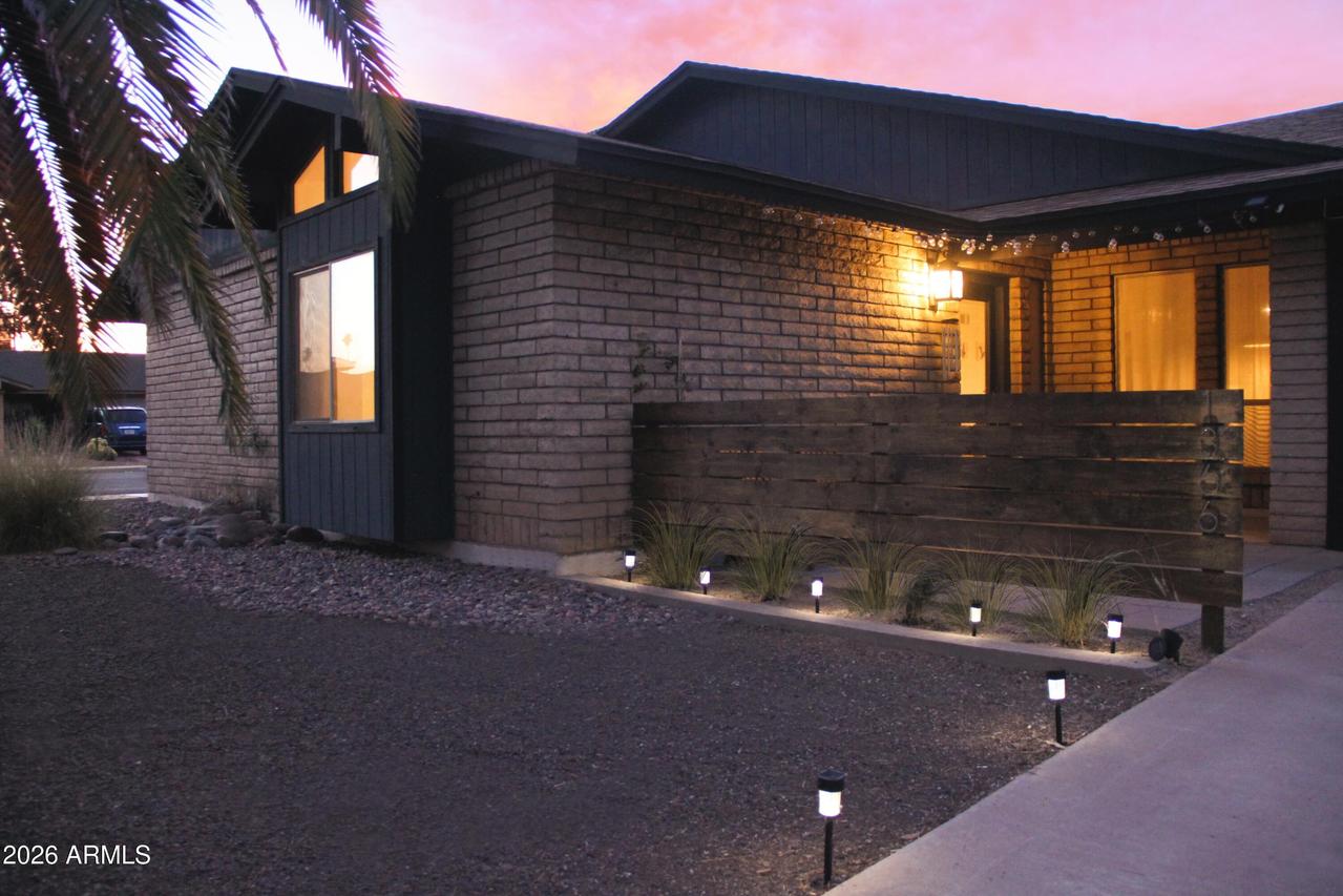 1366 W Plata Ave., Mesa, AZ 85202