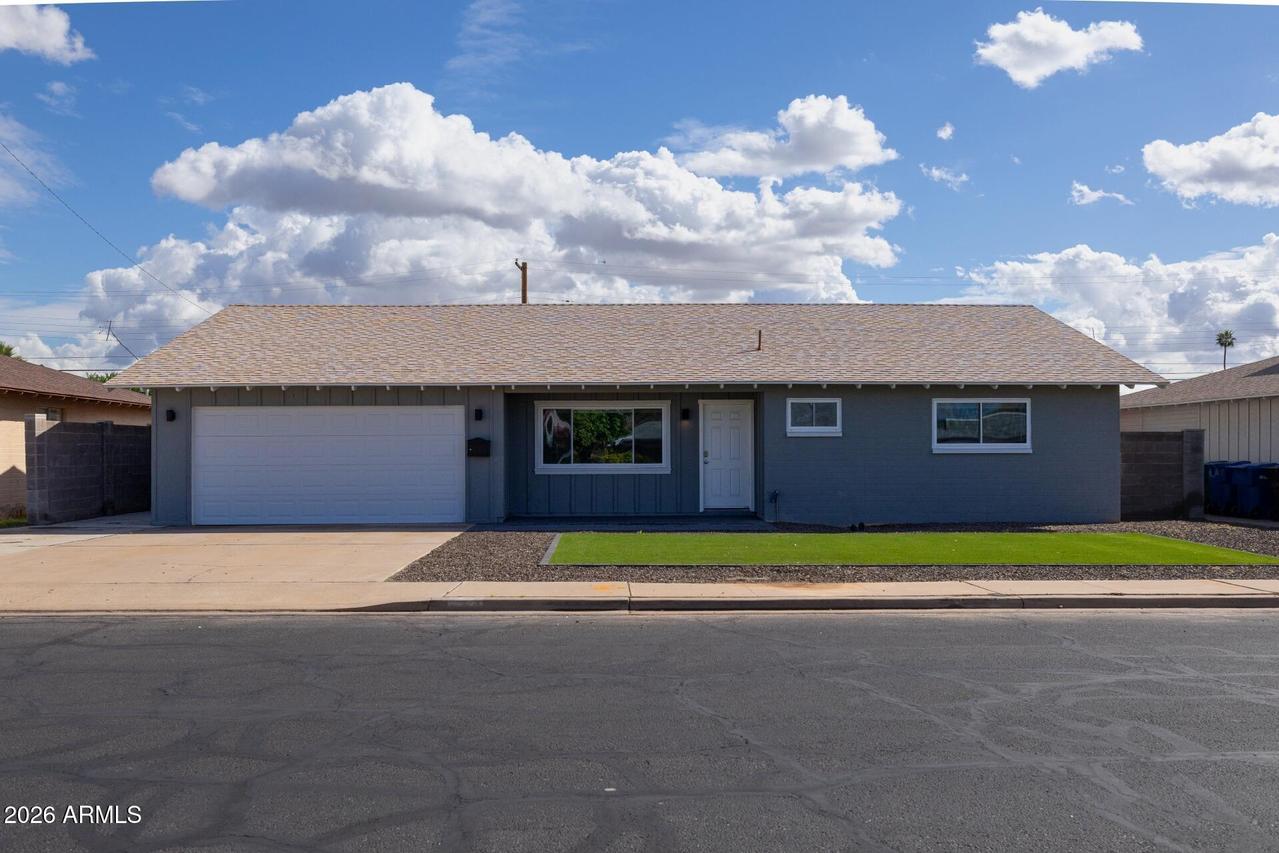 323 N Hunt Dr., Mesa, AZ 85203