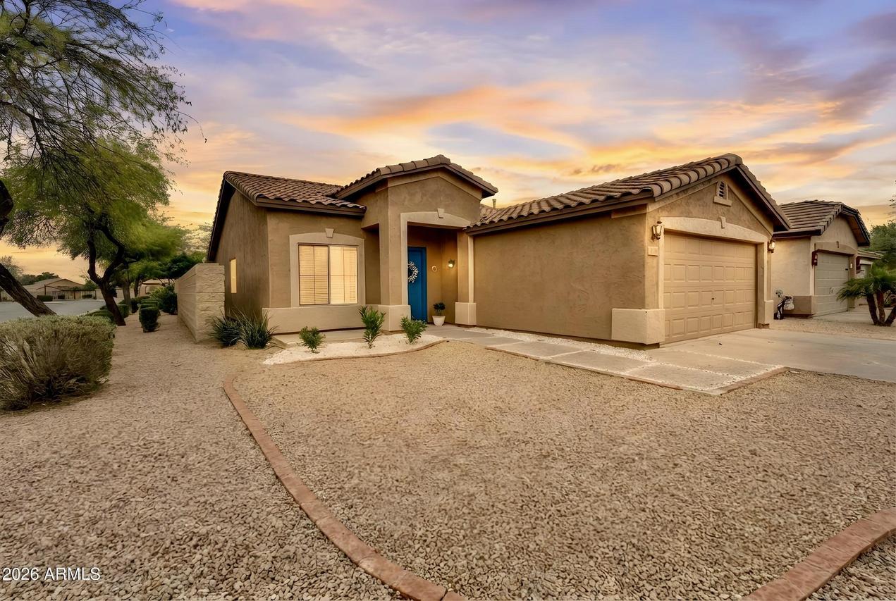 30052 N Sunray Dr., San Tan Valley, AZ 85143