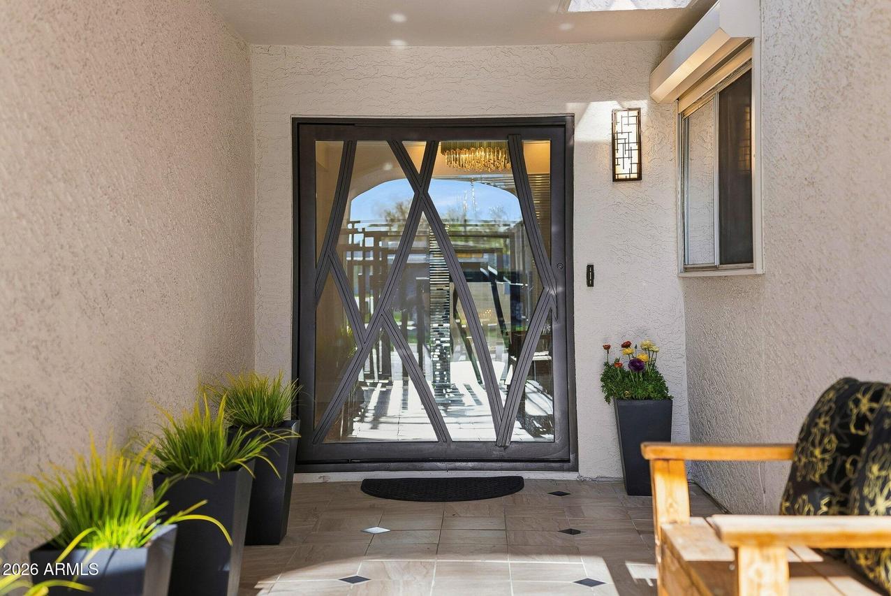 8935 N 82nd St., Scottsdale, AZ 85258