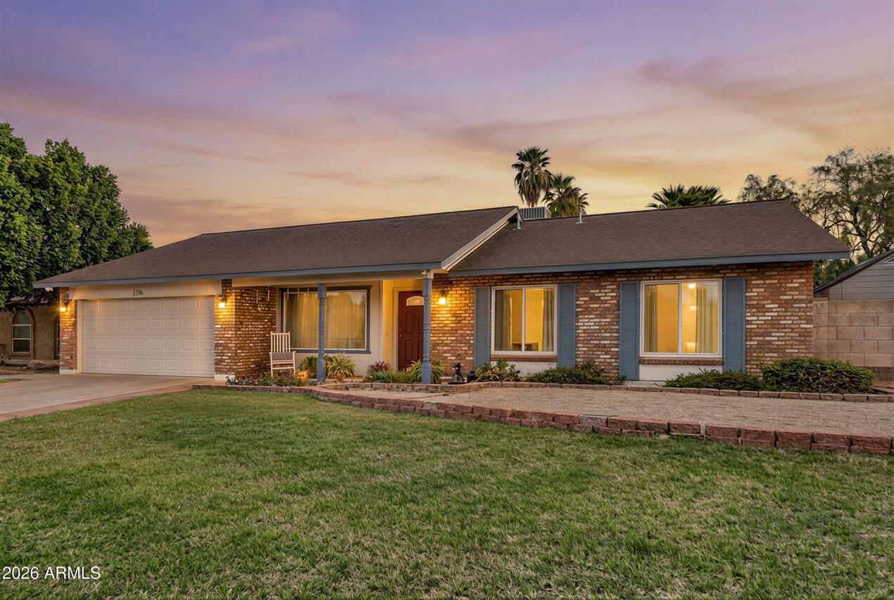 1216 W Palo Verde Dr., Chandler, AZ 85224