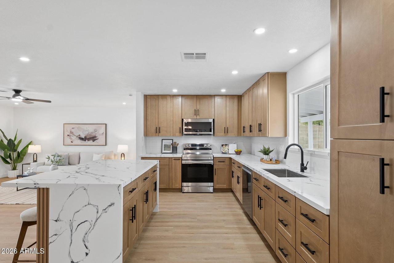 3402 E Dahlia Dr., Phoenix, AZ 85032