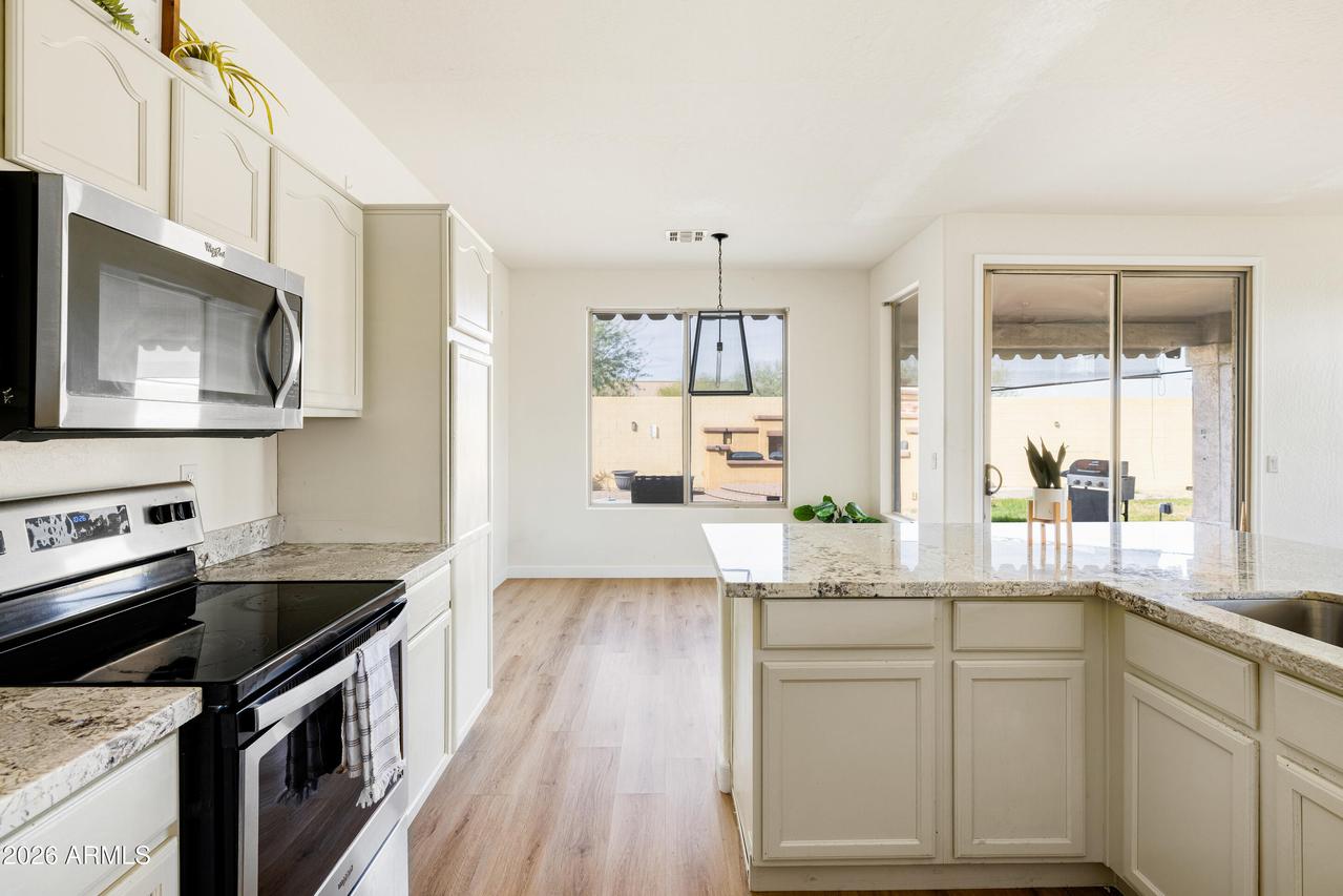 19520 N 61st Ln., Glendale, AZ 85308