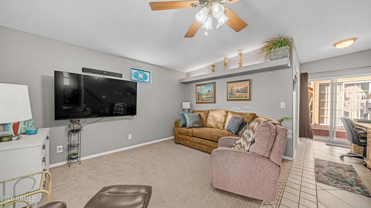 698 Felspar Dr., Apache Junction, AZ 85119