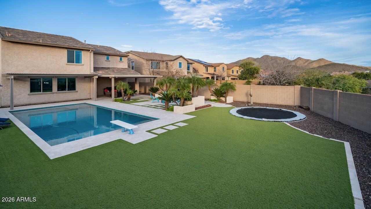 3743 W Lapenna Dr., New River, AZ 85087