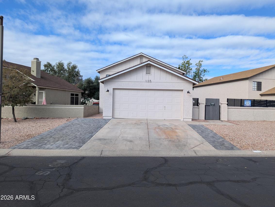 921 S Val Vista Dr. #135, Mesa, AZ 85204