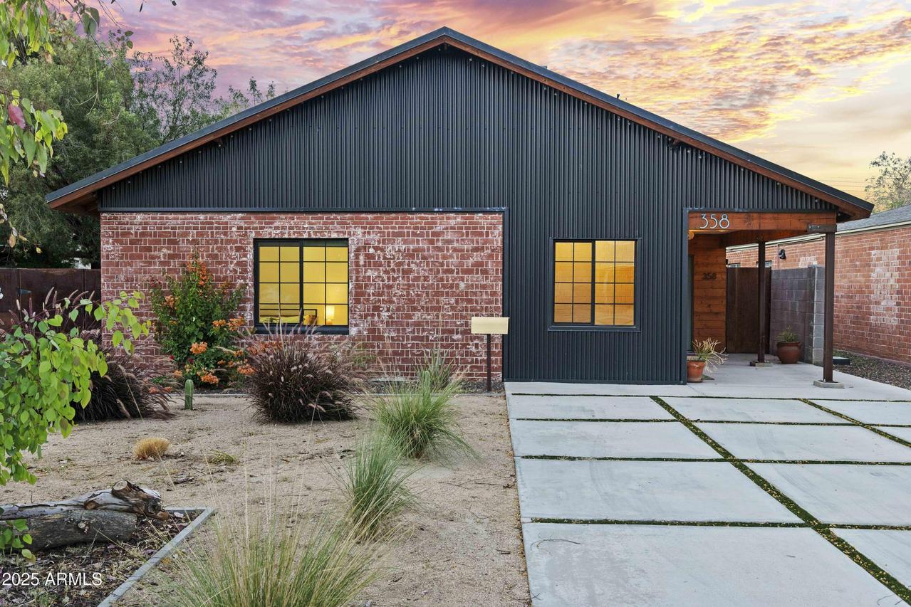 358 E Whitton Ave., Phoenix, AZ 85012