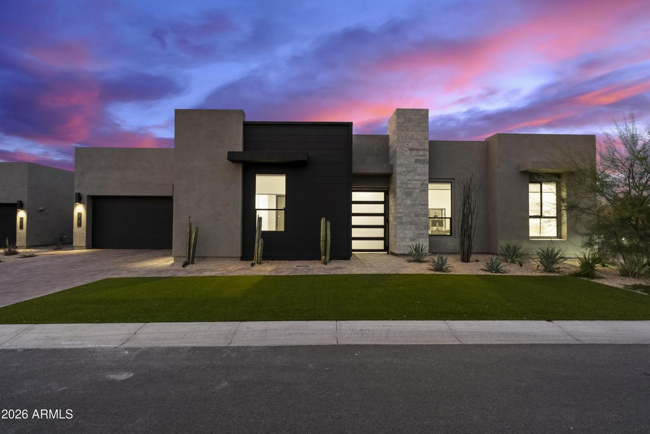 5760 E Lowden Rd., Cave Creek, AZ 85331