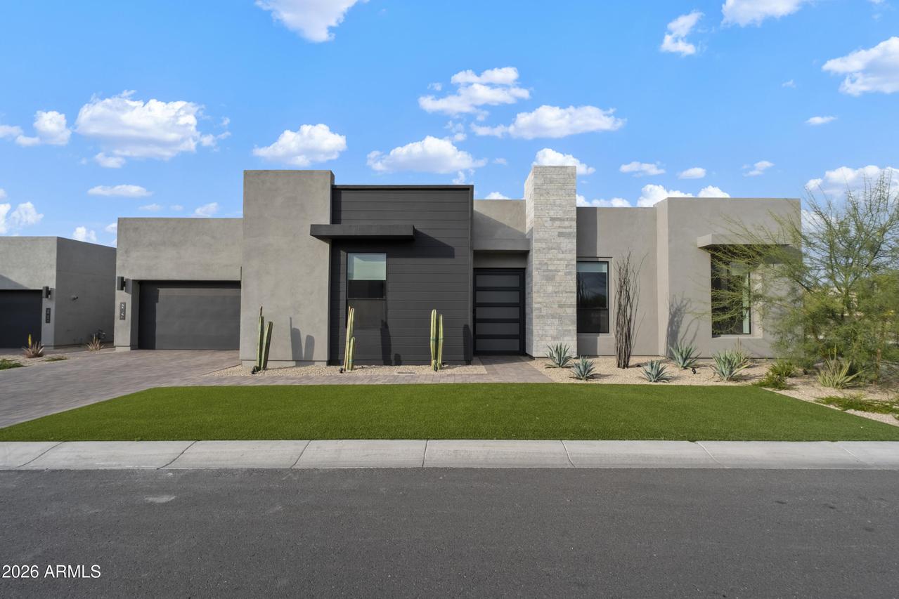 5760 E Lowden Rd., Cave Creek, AZ 85331