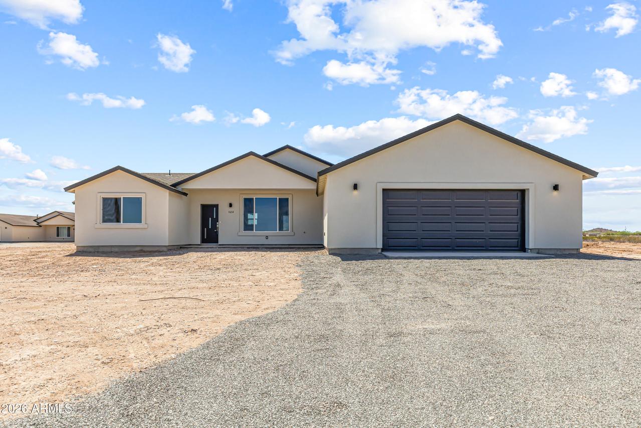 1632 N 431st Ave., Tonopah, AZ 85354
