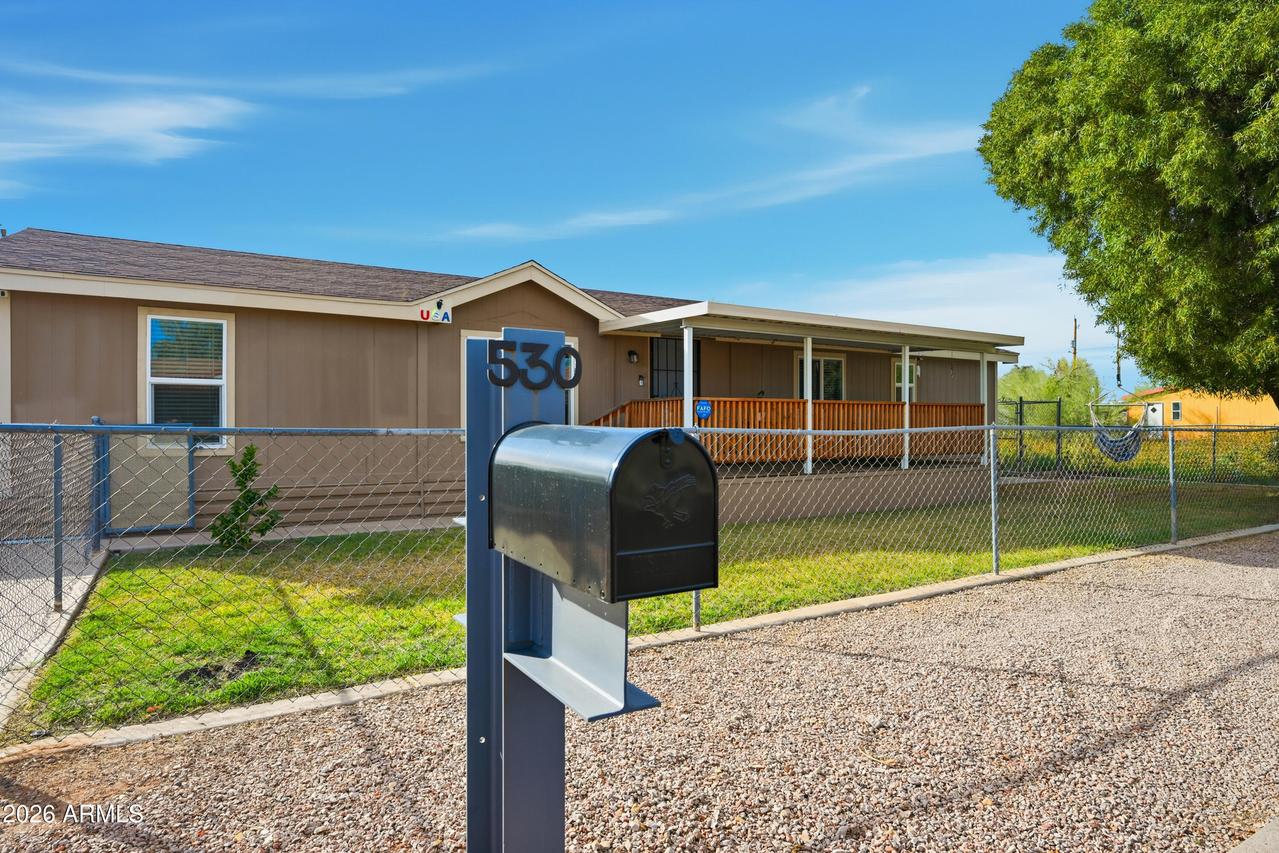 530 S 97th Pl., Mesa, AZ 85208