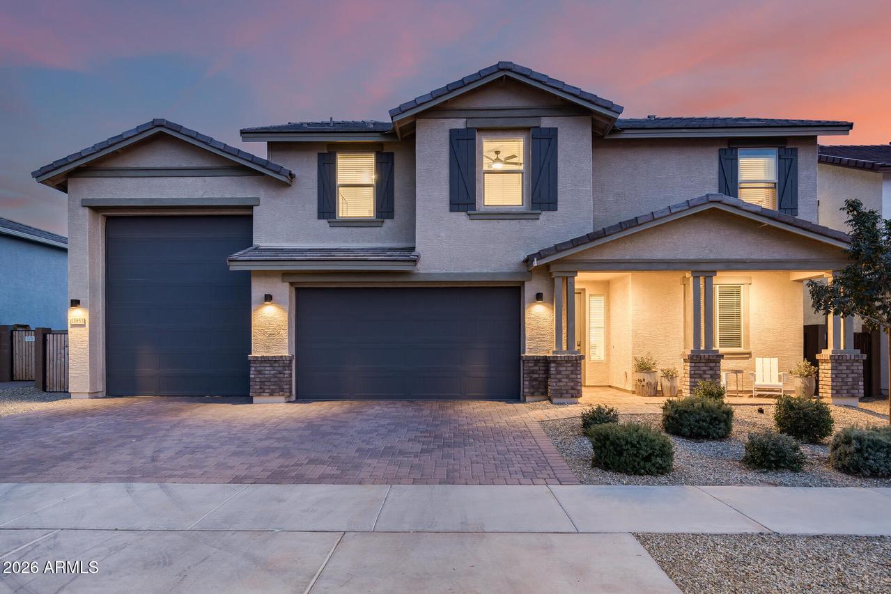 13953 W Mariposa Grande, Surprise, AZ 85387