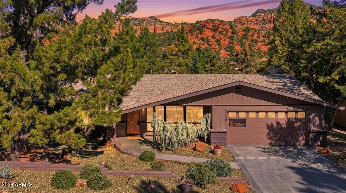 260 Montazona Tr., Sedona, AZ 86351