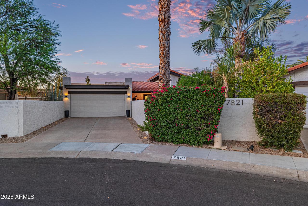 7821 N Via De La Sombre, Scottsdale, AZ 85258