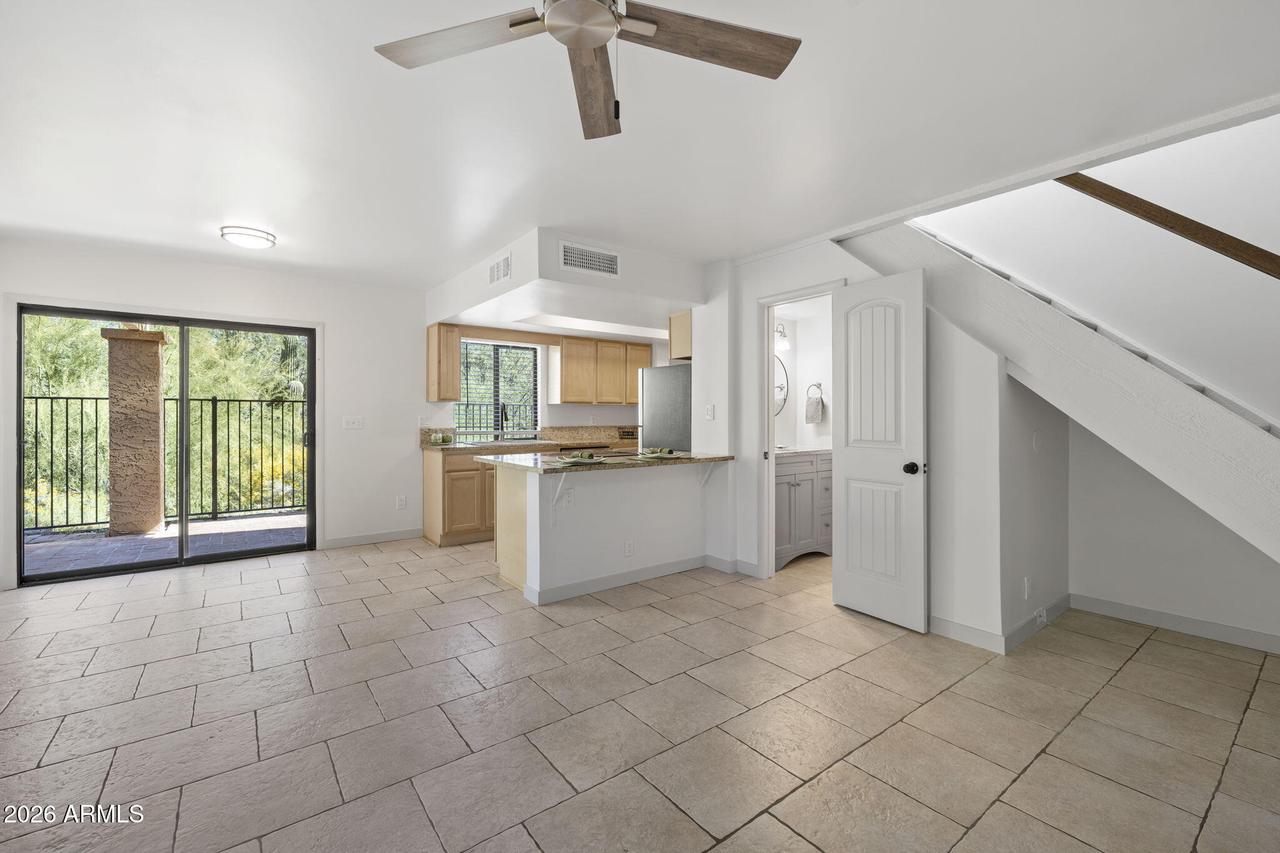 10425 N 10th Pl. #1, Phoenix, AZ 85020