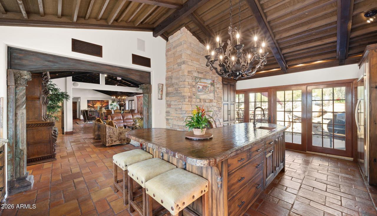 35035 N Whileaway Rd., Carefree, AZ 85377