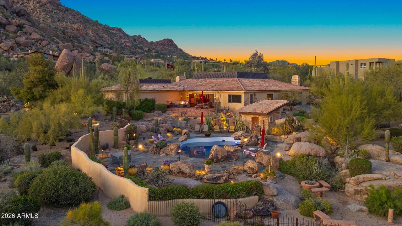 35035 N Whileaway Rd., Carefree, AZ 85377