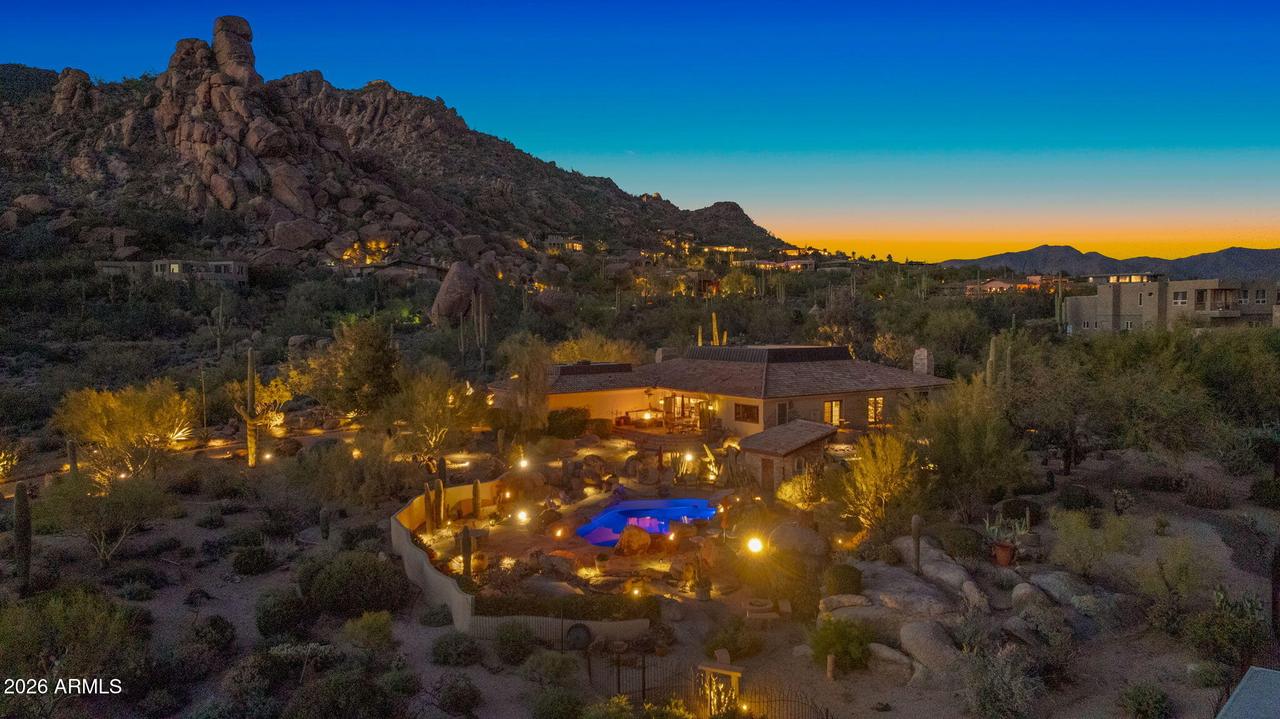 35035 N Whileaway Rd., Carefree, AZ 85377