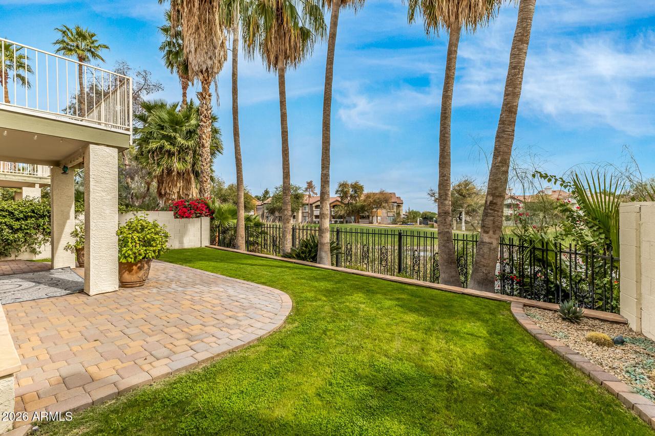 9623 S 51st St., Phoenix, AZ 85044