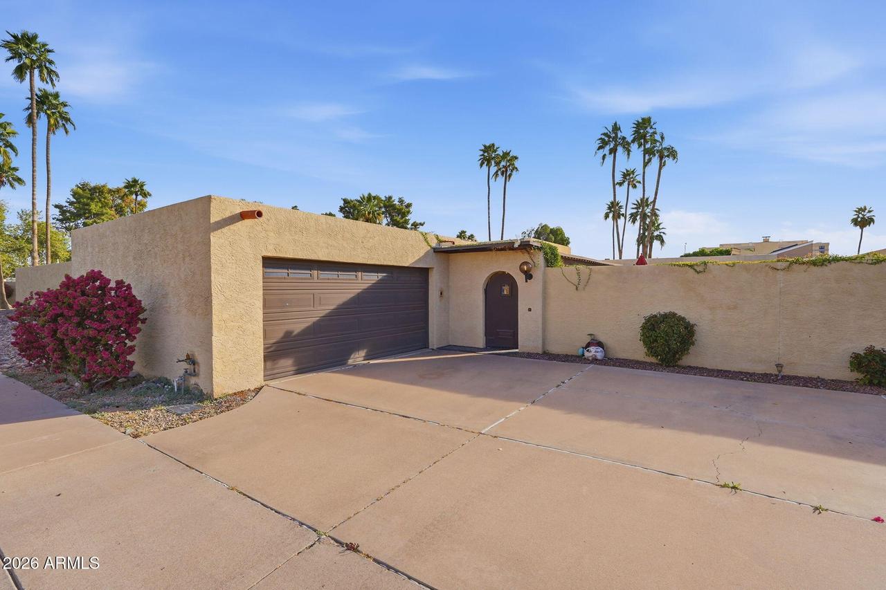1027 N Revere, Mesa, AZ 85201