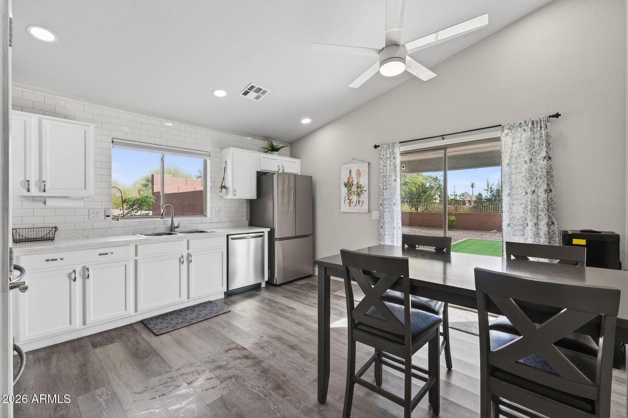 993 S 239th Dr., Buckeye, AZ 85326