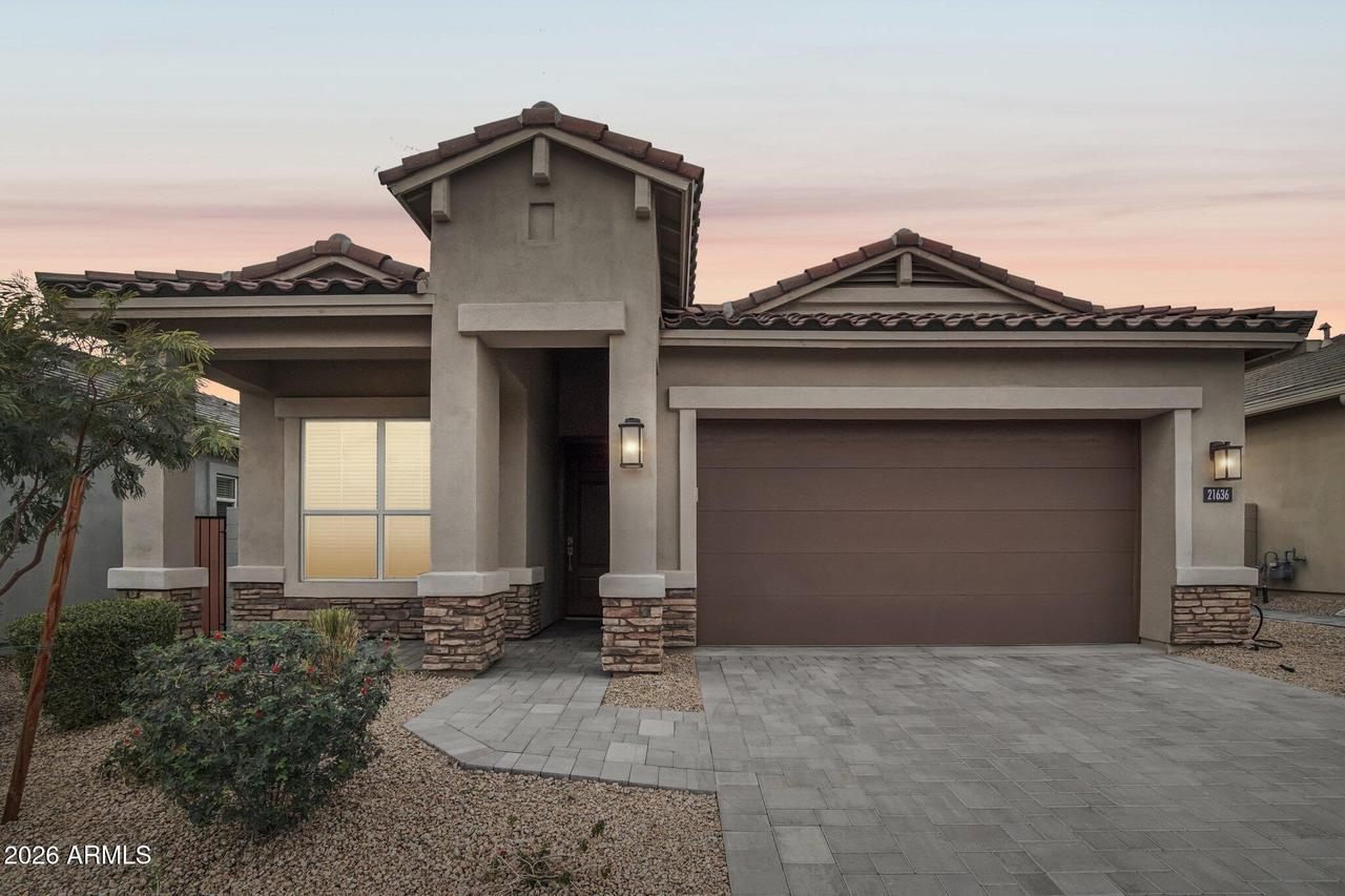 21636 N 59th St., Phoenix, AZ 85054