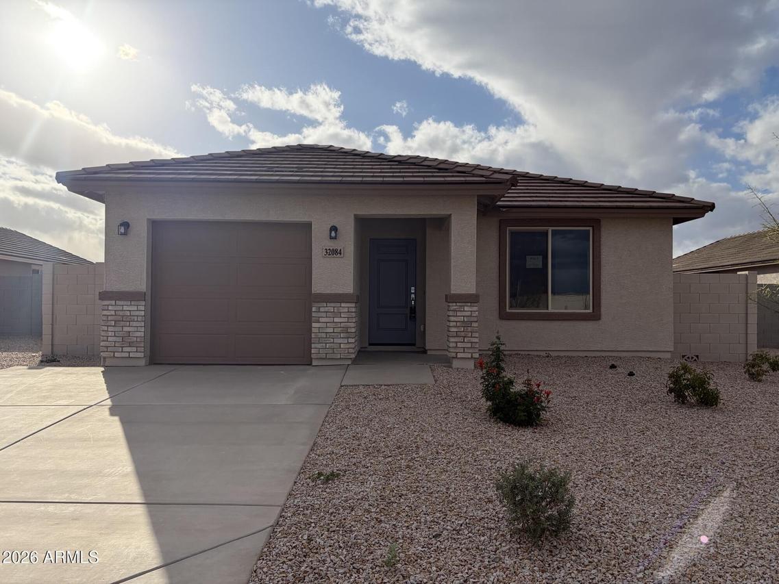 32084 N Pony Express Rd., San Tan Valley, AZ 85143