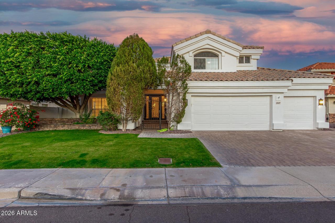 21619 N 56th Dr., Glendale, AZ 85308