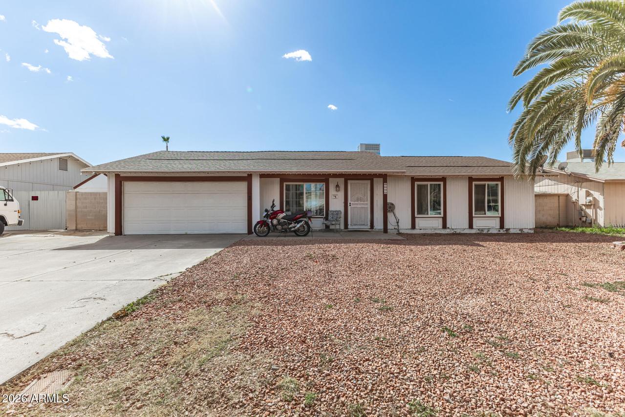 8633 W Turney Ave., Phoenix, AZ 85037