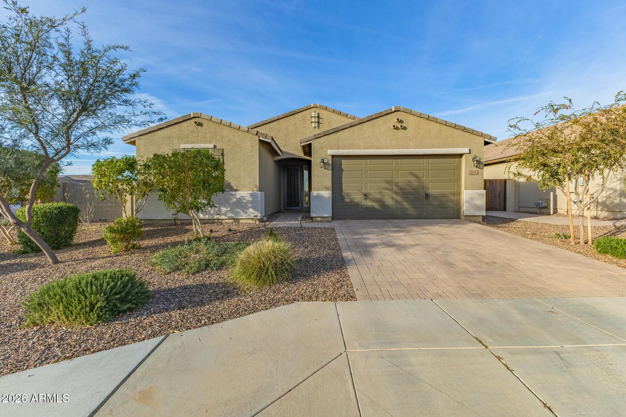 3214 E Jasmine Way, San Tan Valley, AZ 85143