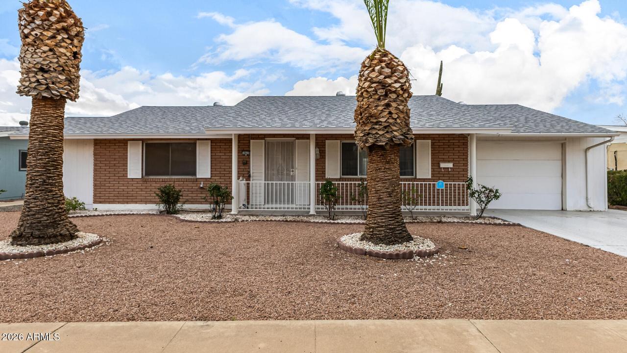 10415 W Cinnebar Ave., Sun City, AZ 85351