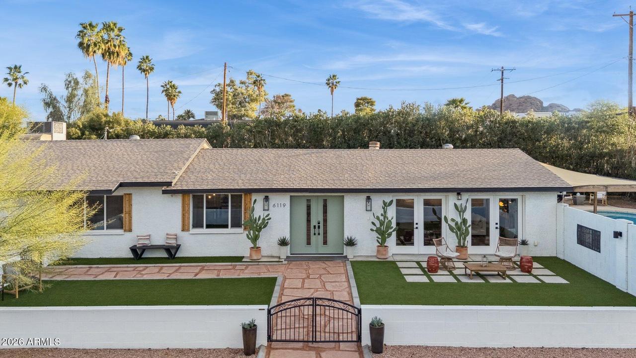 6119 E Carnation Cir., Phoenix, AZ 85018