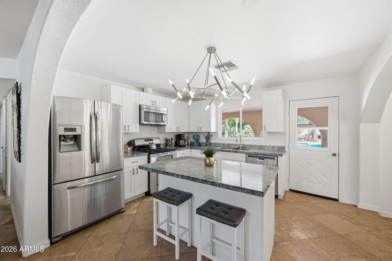 4528 E Hobart St., Mesa, AZ 85205