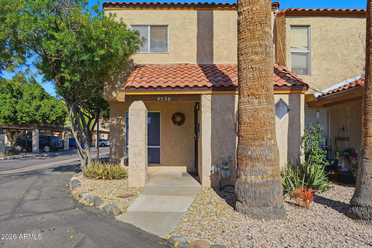 4530 E Rhonda Dr., Phoenix, AZ 85018