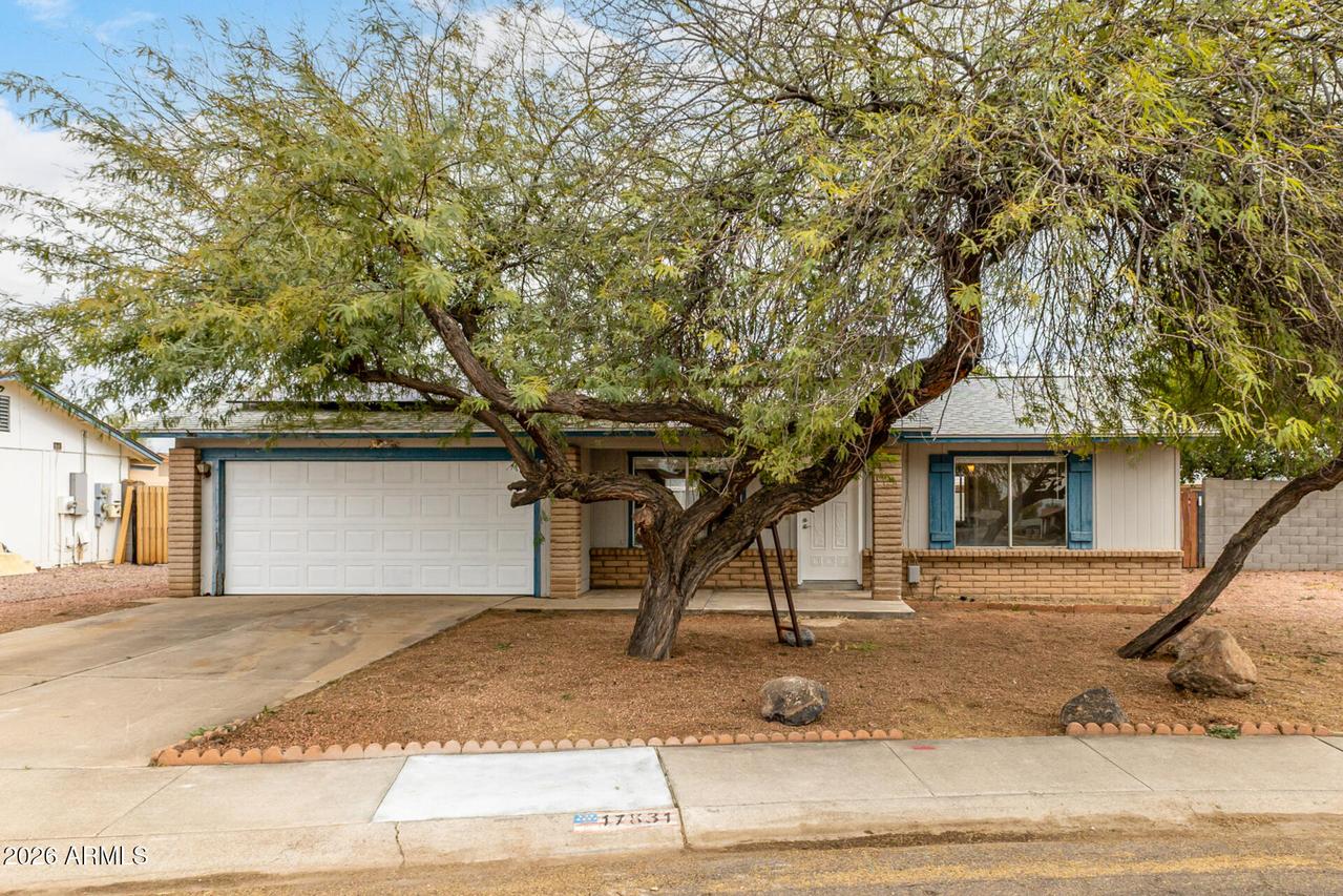 17831 N 55th Dr., Glendale, AZ 85308