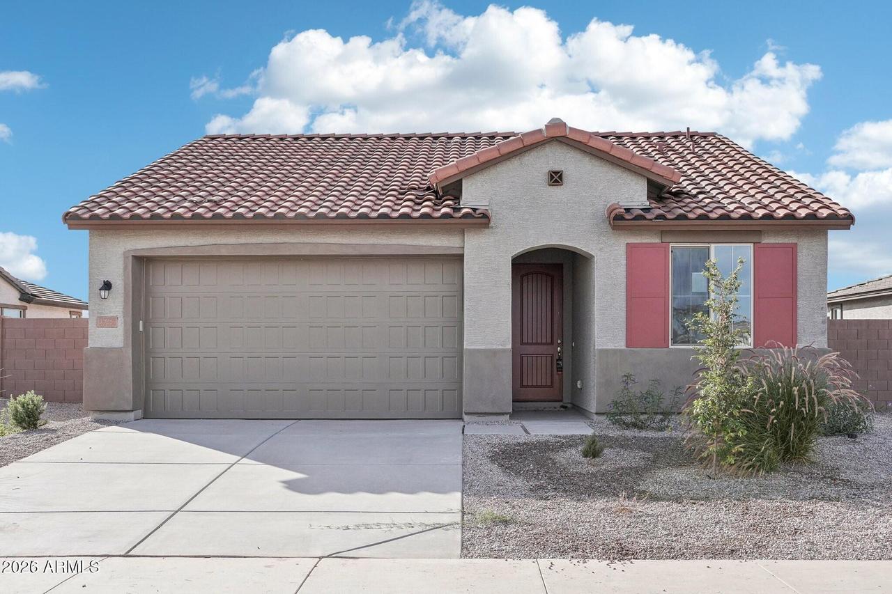 15611 W Hackamore Dr., Surprise, AZ 85387