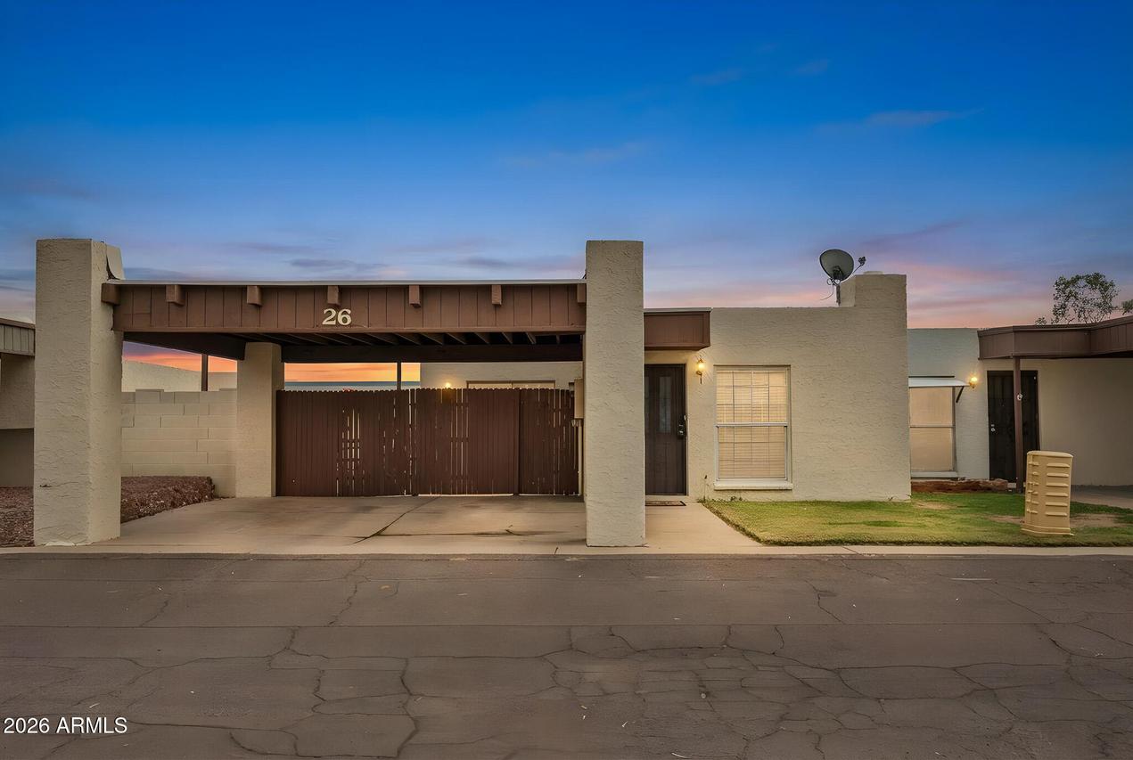 1725 N Date St. #26, Mesa, AZ 85201