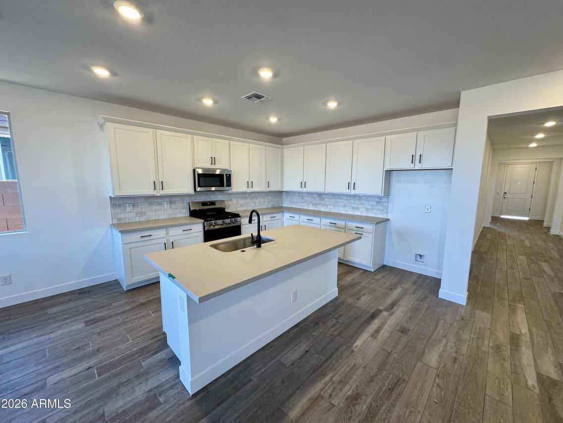 2848 E Mecklenburg Way, San Tan Valley, AZ 85143