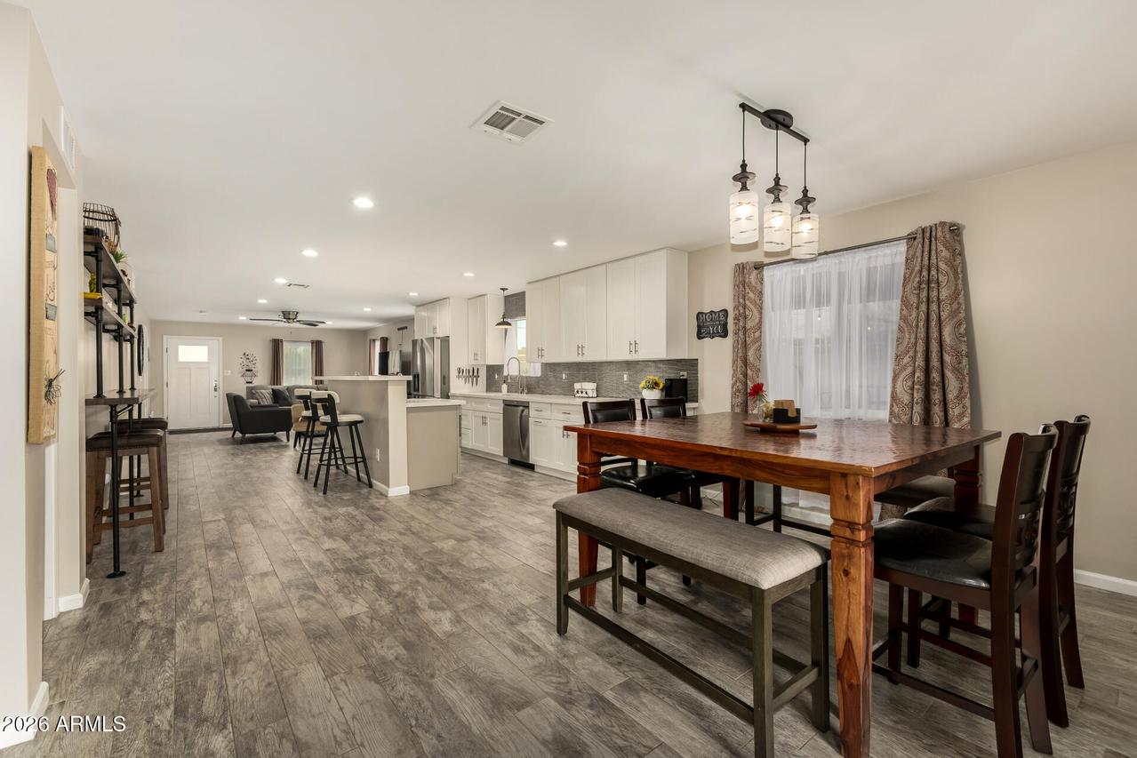 2545 N 15th St., Phoenix, AZ 85006