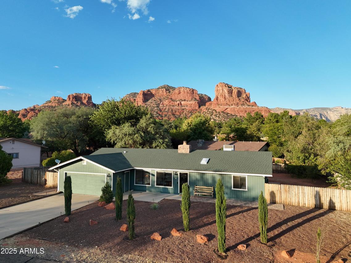 60 Gunsight Hills Dr., Sedona, AZ 86351