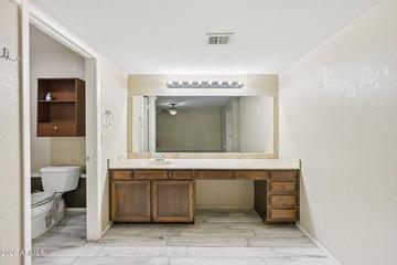 2201 W Utopia Rd., Phoenix, AZ 85027