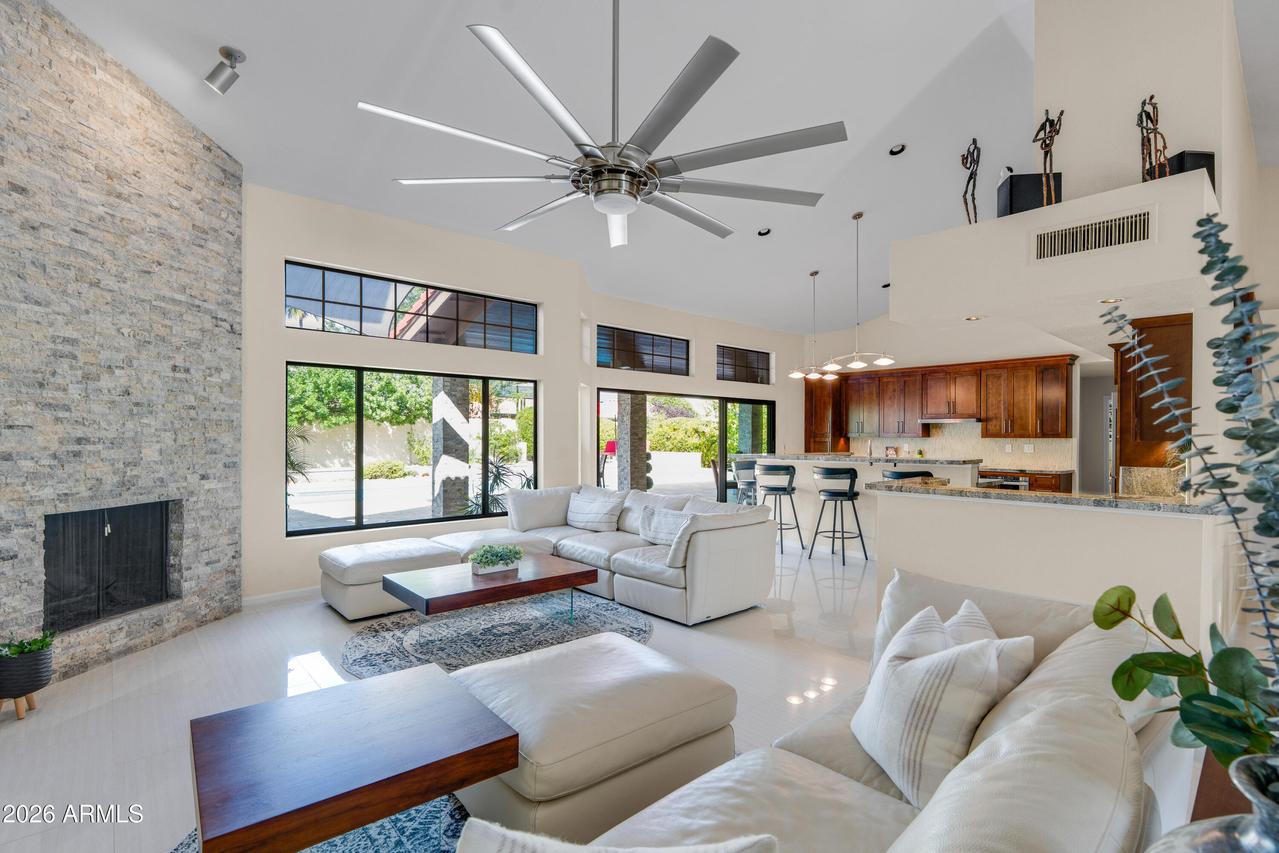 10080 E Bloomfield Rd., Scottsdale, AZ 85260