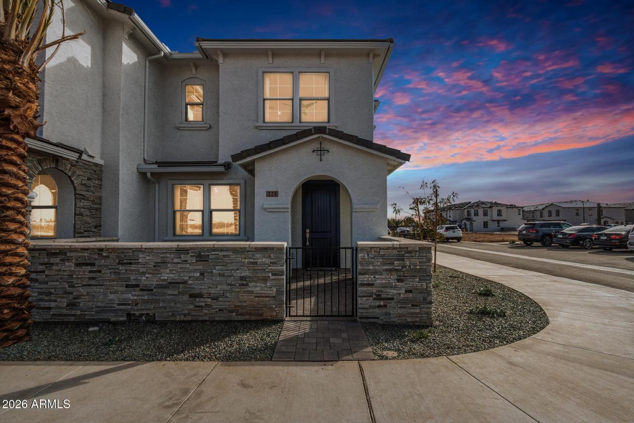 13975 W Luke Pkwy. #110, Surprise, AZ 85374