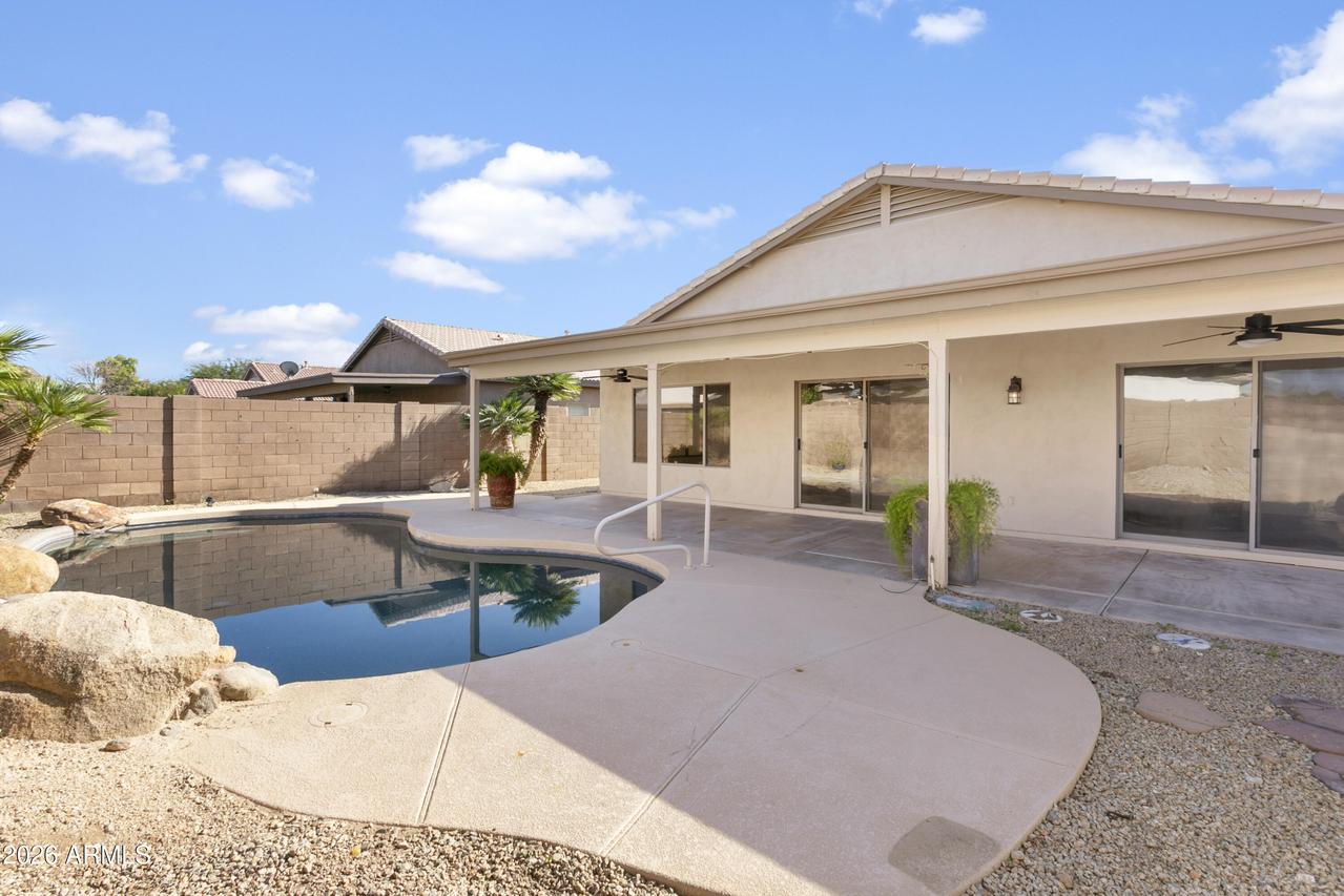 9446 W Albert Ln., Peoria, AZ 85382