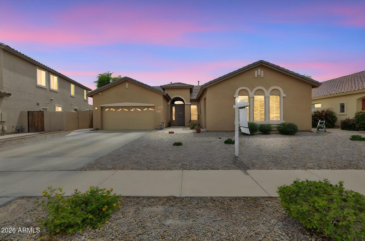 8807 W Carole Ln., Glendale, AZ 85305