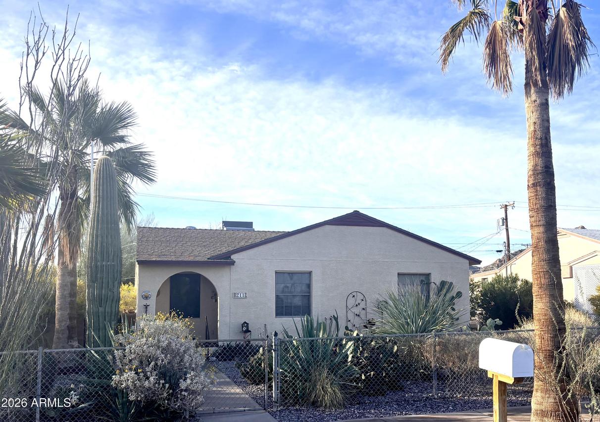 211 W 1st Ave., Ajo, AZ 85321