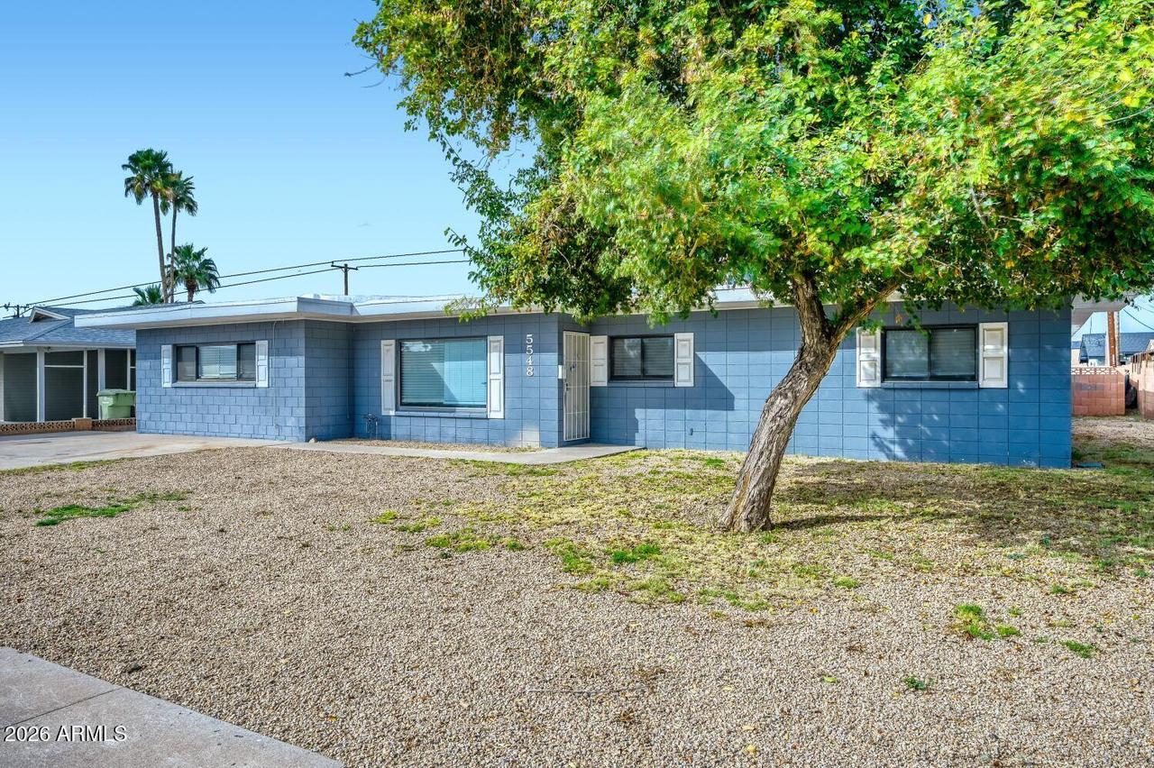 5548 W Belmont Ave., Glendale, AZ 85301